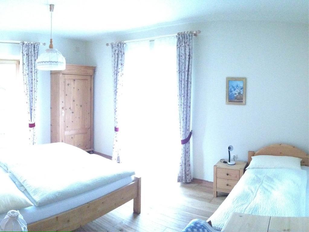 Platzerhof Apartment Monguelfo-Tesido / Welsberg-Taisten Ruang foto