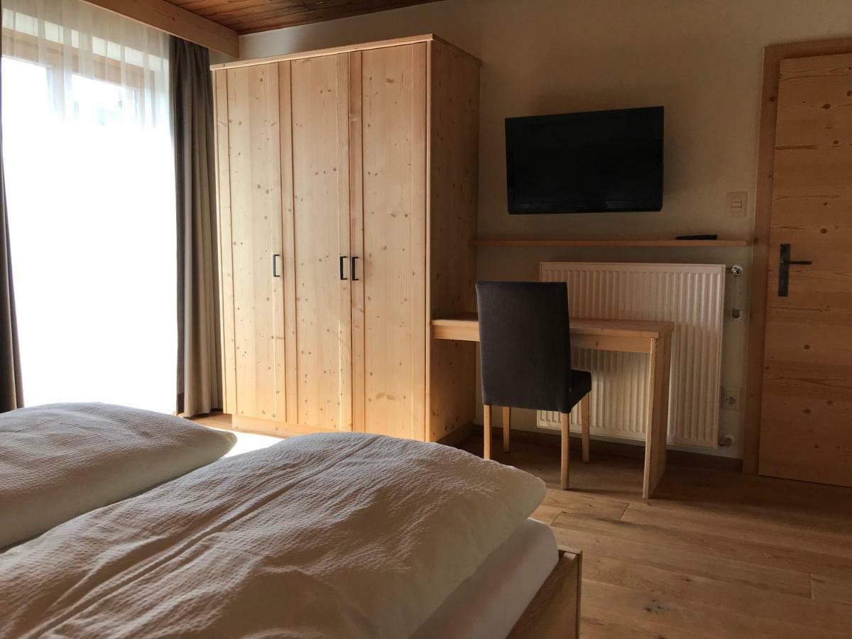 Platzerhof Apartment Monguelfo-Tesido / Welsberg-Taisten Bagian luar foto